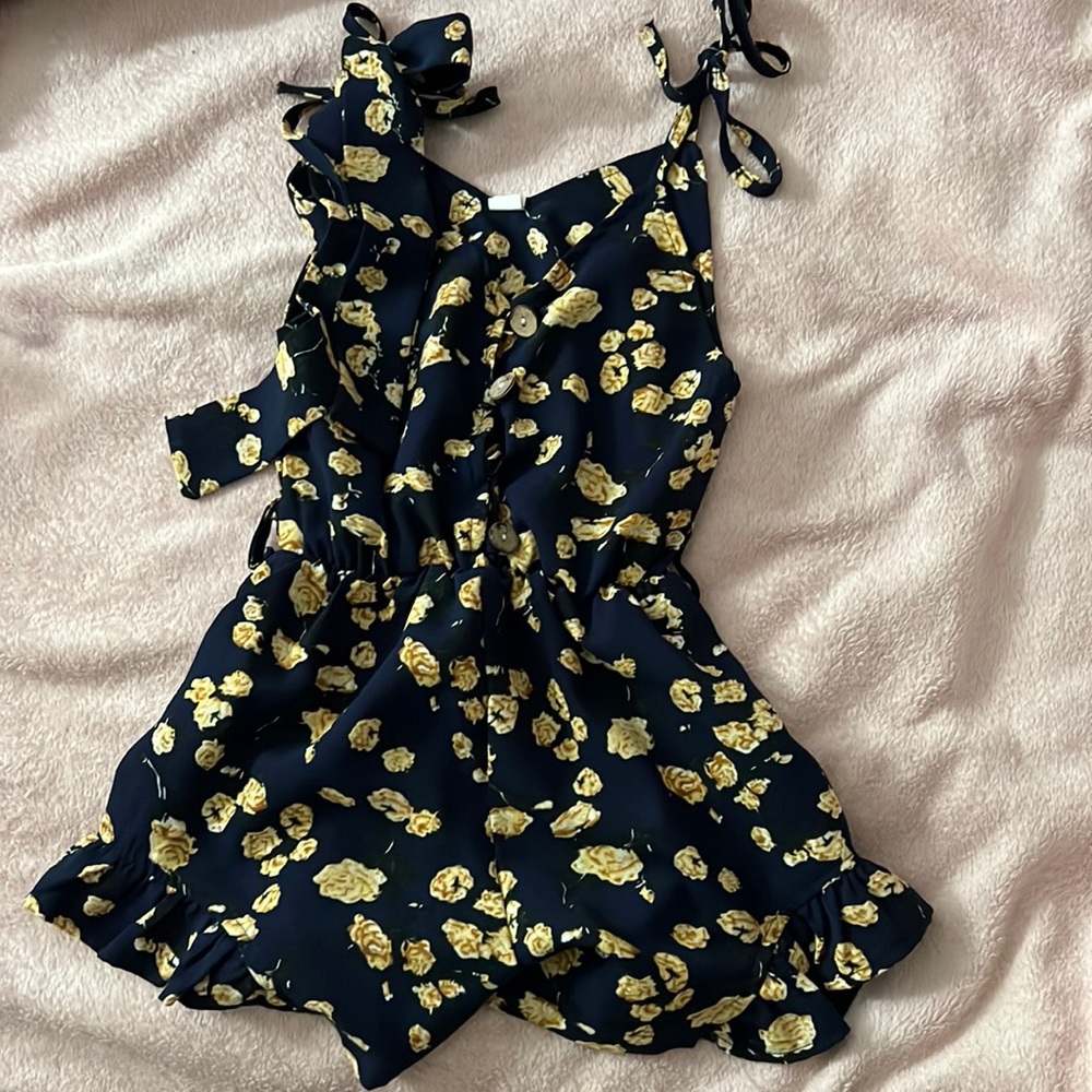 4t Amazon romper, navy blue with gold flowers